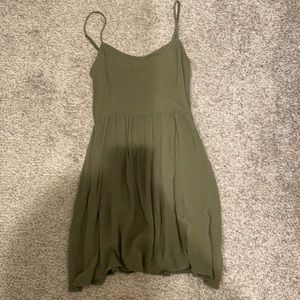 H&M green dress size 6